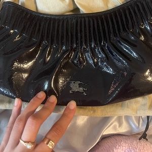 Burberry purse